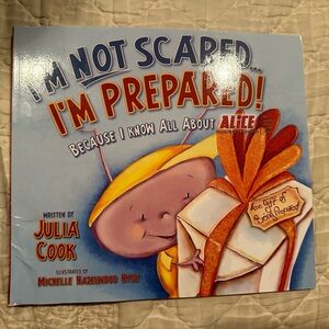 I’m not scared… I’m prepared! Because I know all about Alice! Good condition